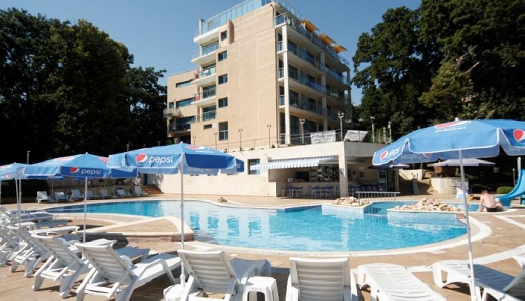 Hotel Holiday Park