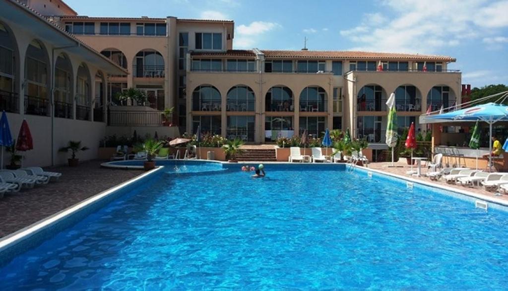 Hotel Hera