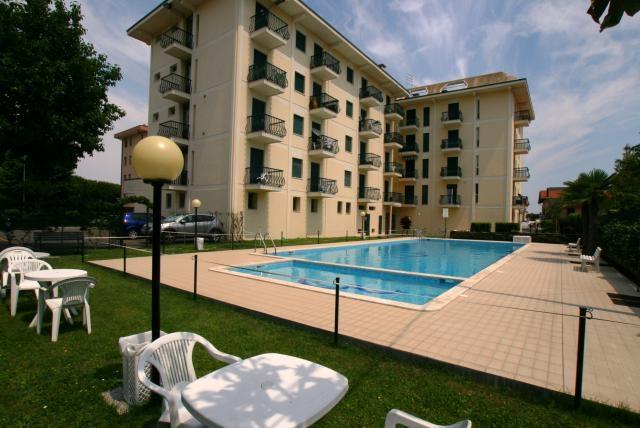 Condominio RUBINO