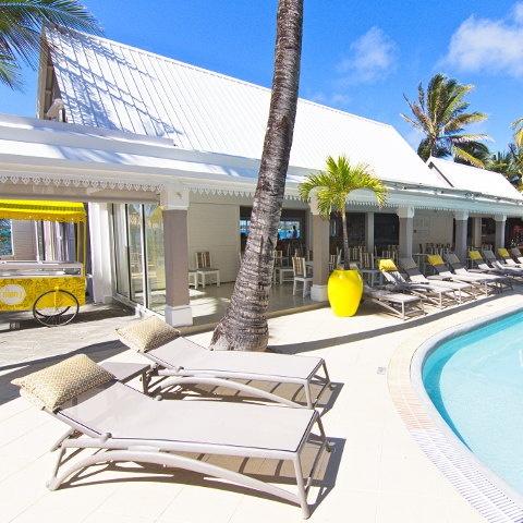 Tropical Attitude