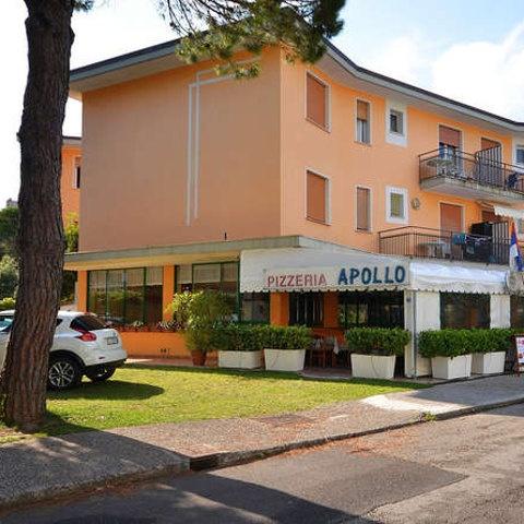 Appartamenti Apollo, Scala & Cá Cividale (Bibione, Bibione Spiaggia)