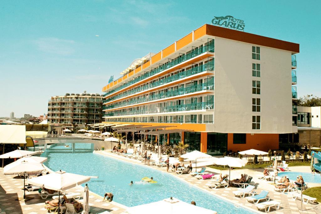 Hotel Glarus Beach