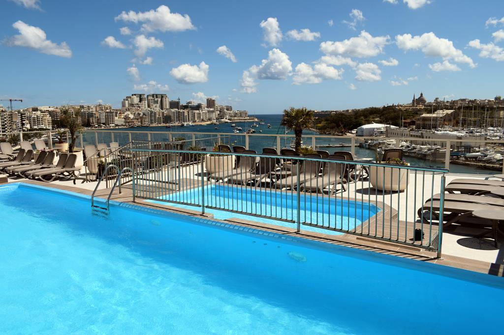 Bayview Hotel & Appartements