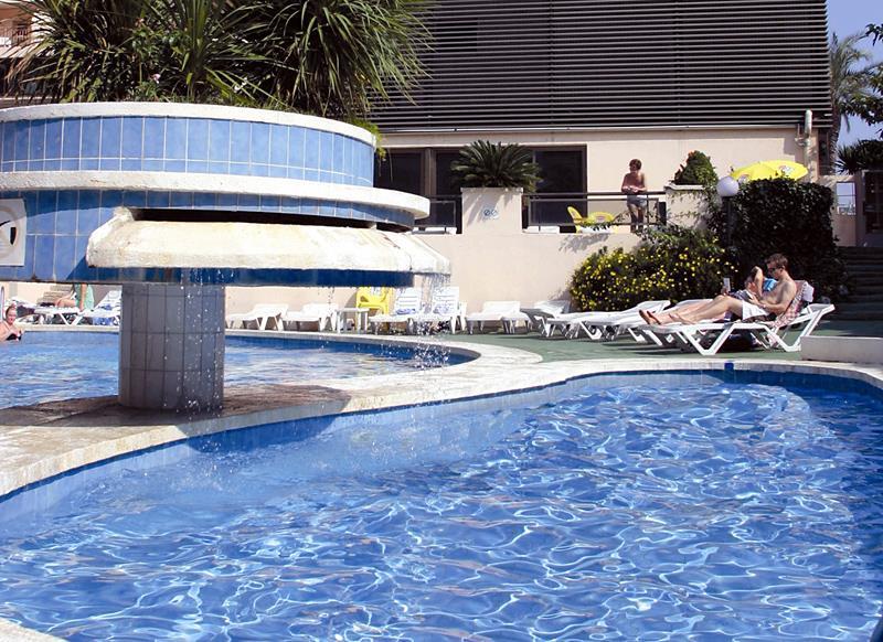 Hotel H-TOP Casino Royal