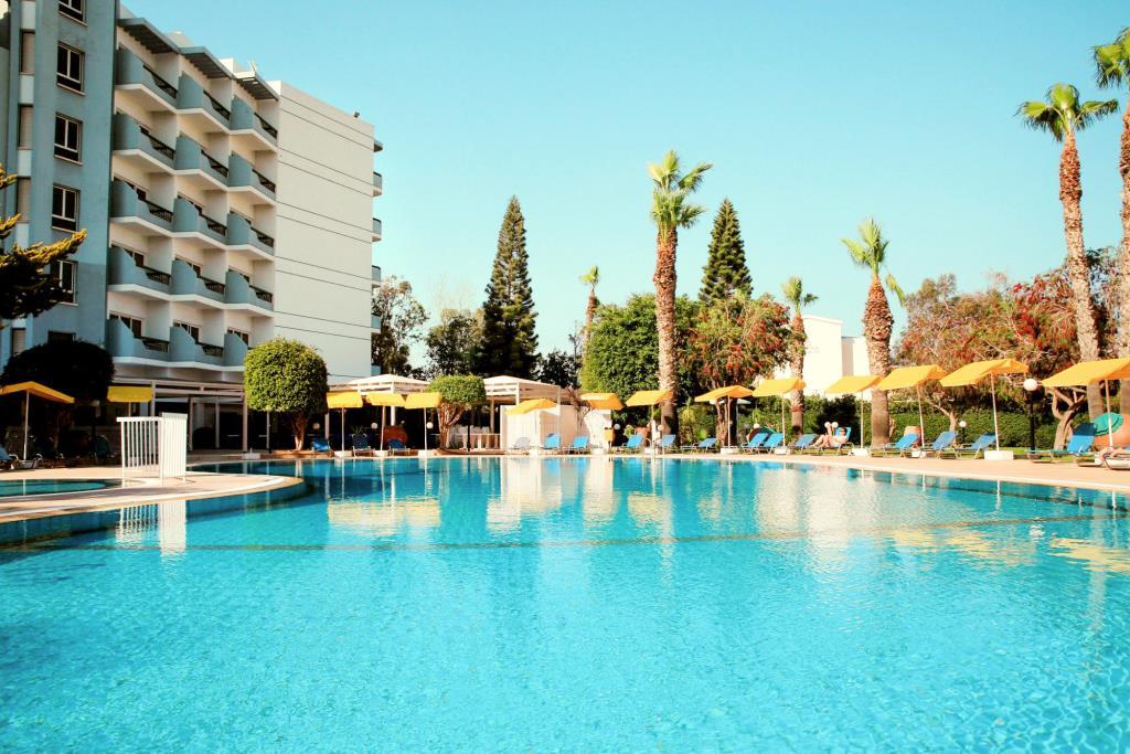 smartline Protaras