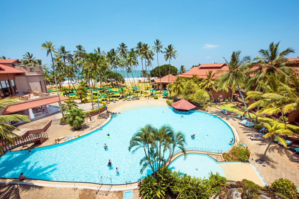 Royal Palms Beach