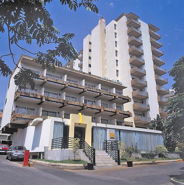Girassol Suite Hotel