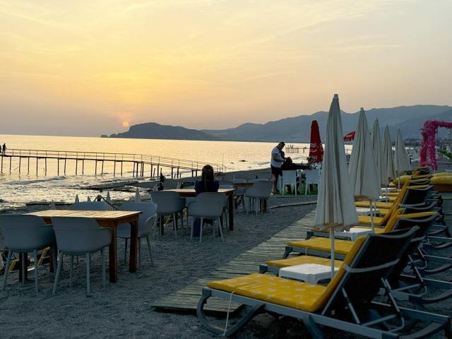 Gold Twins Boutique Hotel