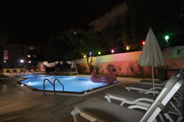 Gold Twins Boutique Hotel