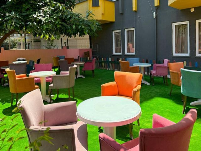 Gold Twins Boutique Hotel