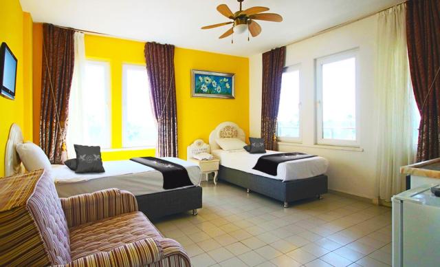 Gold Twins Boutique Hotel