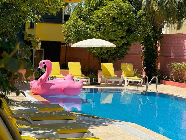 Gold Twins Boutique Hotel