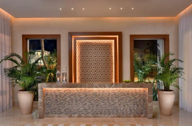 Jaz Lamaya Resort