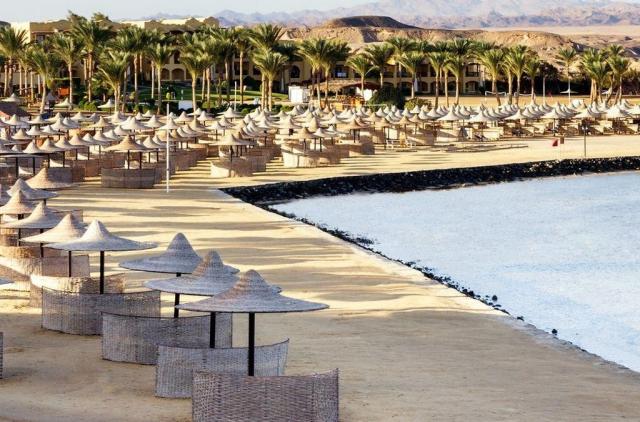 Jaz Lamaya Resort