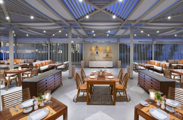 Jaz Elite Casa Del Mar Beach