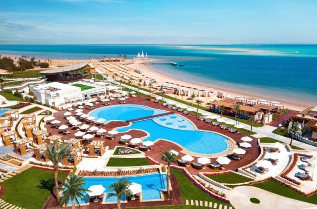 Rixos Premium Magawish Suites & Villas