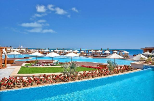 Rixos Premium Magawish Suites & Villas