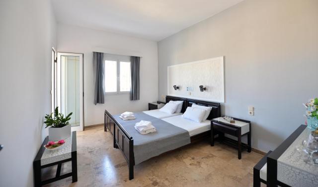 Anna Apartments
