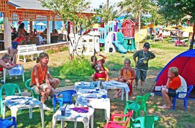 Eri Beach & Village