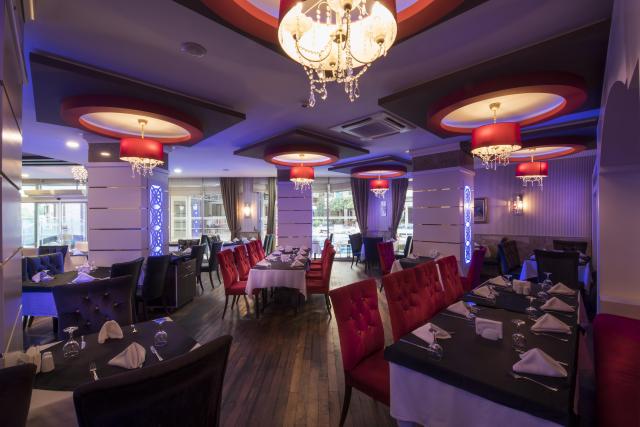 Tac Premiere Hotel & Spa