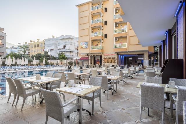 Tac Premiere Hotel & Spa