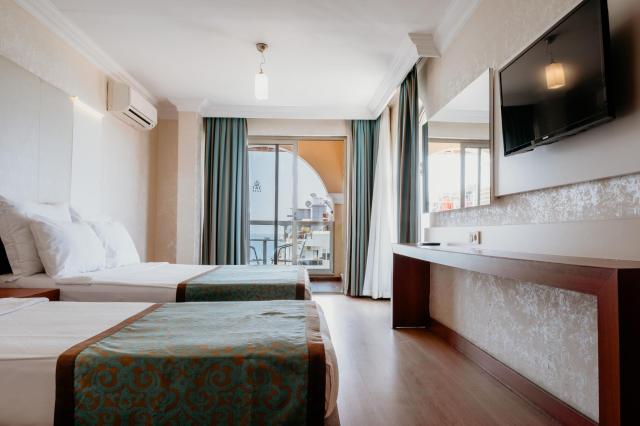 Tac Premiere Hotel & Spa