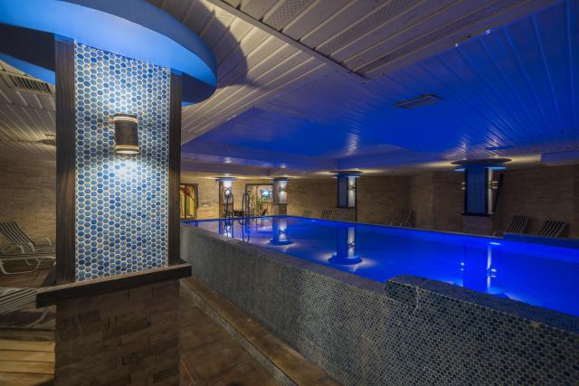 Tac Premiere Hotel & Spa