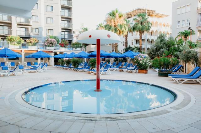 Tac Premiere Hotel & Spa