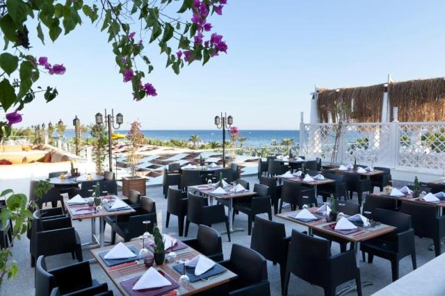 Paloma Oceana Resort
