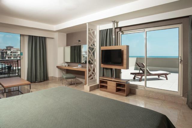 Paloma Oceana Resort