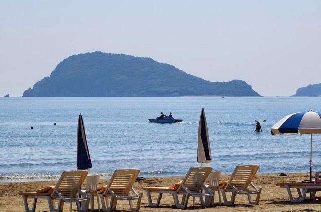 Hotel Andreolas Beach