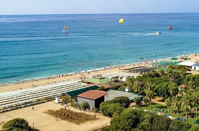 Caretta Beach Hotel