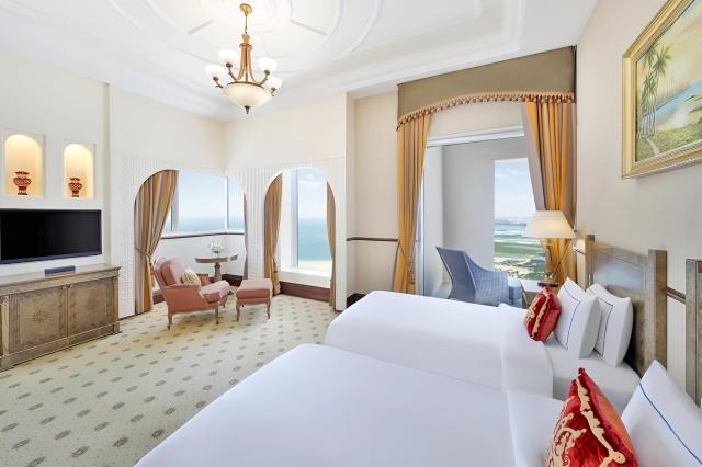 Habtoor Grand Resort & Spa