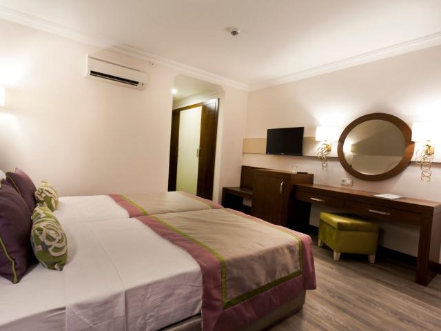 Side Alegria Hotel & Spa 