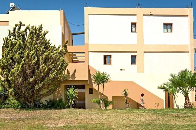 Kavros Garden