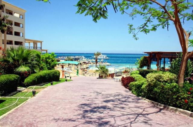 Sphinx Resort & Aqua Park