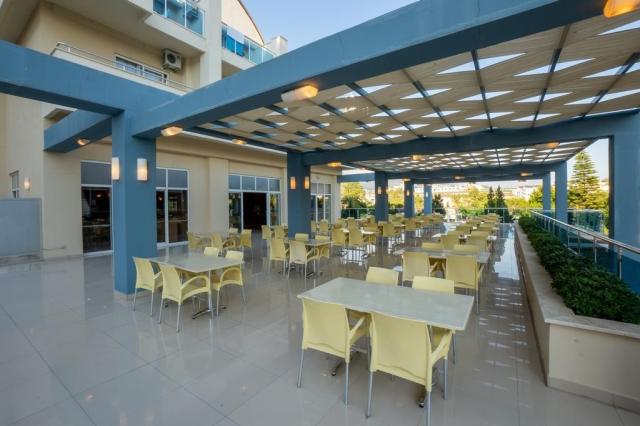 Titan Select Hotel