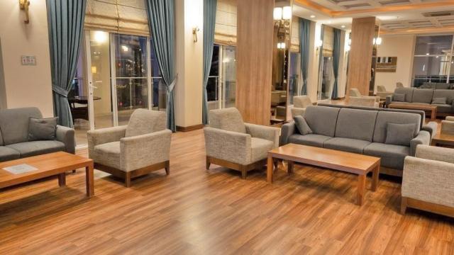 Titan Select Hotel