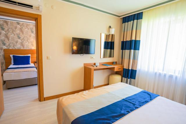 Master Family Club Hotel