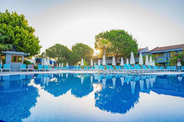 Master Family Club Hotel