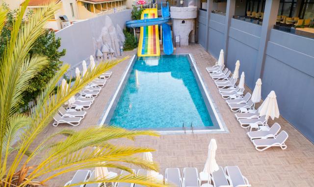 Nova Park Hotel