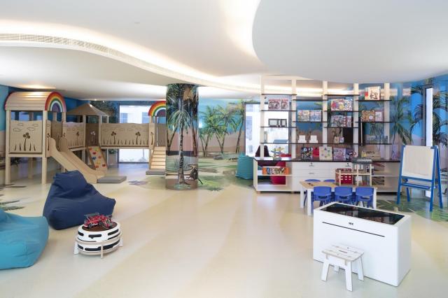 Centara Mirage Beach Resort