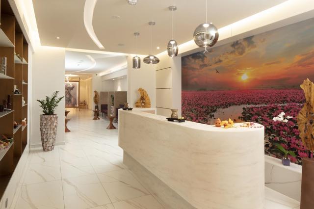 Centara Mirage Beach Resort