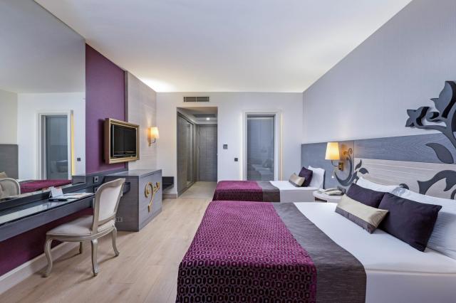 Kirman Hotels Belazur Resort & Spa