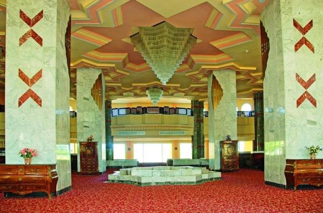 Thapsus Hotel