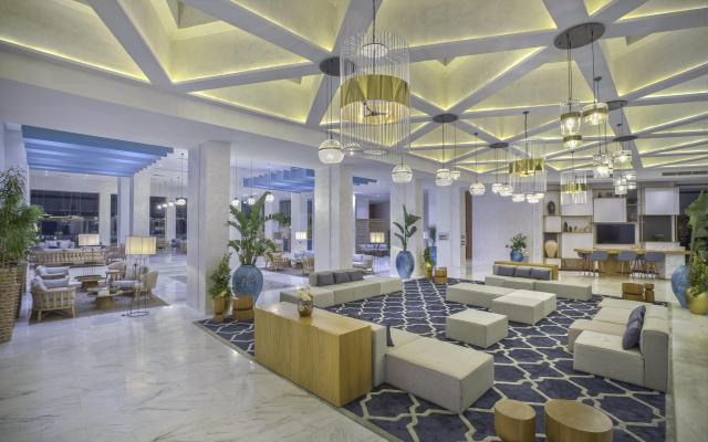 Hilton Skanes Beach Resort
