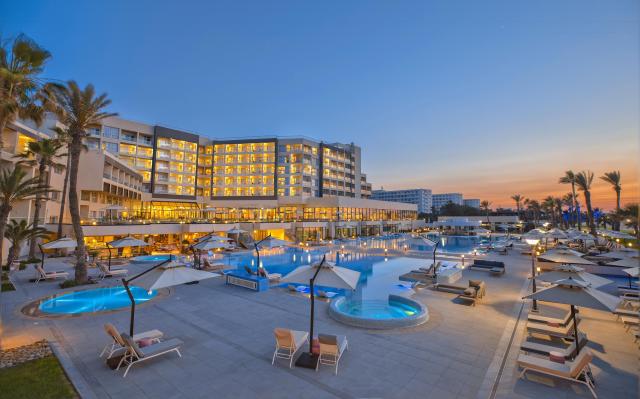 Hilton Skanes Beach Resort
