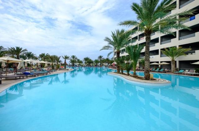 Marvida Rosa Beach