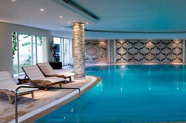  Royal Thalassa 
