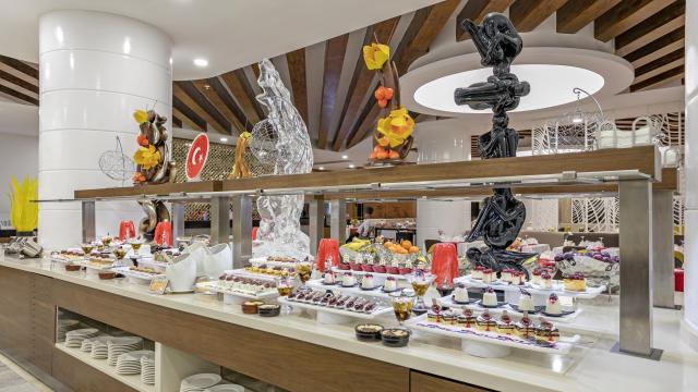 Glamour Resort Spa